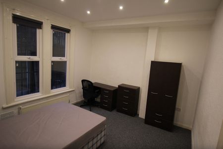 3 Bed - 79A Cardigan Road, Hyde Park, Leeds - LS6 1EB - Student - Photo 4