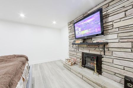 For Lease - 70 Moraine Hill BSMT Drive, Toronto, Ontario - Photo 4
