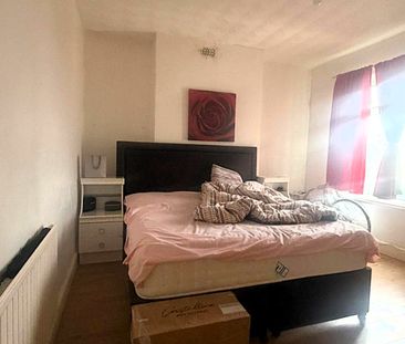 £875 PCM, Two Bedroom First Floor Flat in Chepstow Road, Maindee, N... - Photo 2