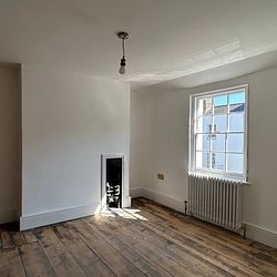 Plains of Waterloo, Ramsgate, CT11 8JE, Kent - Photo 1