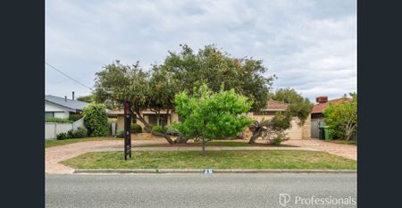 Close to Safety Bay Foreshore - Photo 2