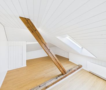 Charmante 2.5-Zimmer-Dachwohnung in Herisau - Photo 6