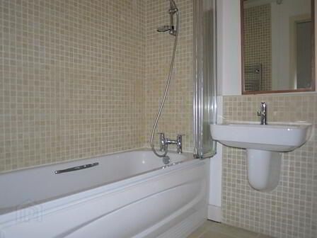 Apt 19 The Hull Building, The Embankment, Belfast, BT7 3NE - Photo 4