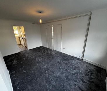 2 bedroom maisonette to rent - Photo 1