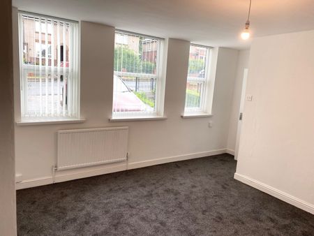 Studio Flat, Arbourthorne Road, S2 - Photo 4