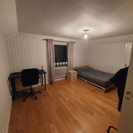 Södra Nissastigen, Smålandsstenar - Foto 4