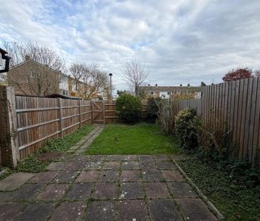 4 bedroom townhouse to rent - Photo 5