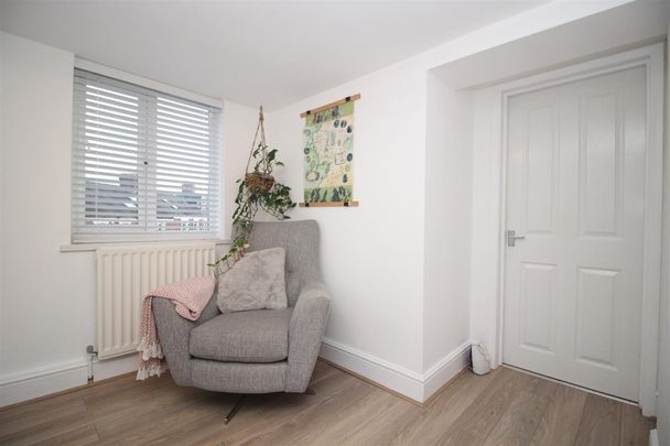 2 bedroom Apartment to rent in Windsor Court, South Gosforth, Newcastle Upon Tyne NE3 - Photo 1