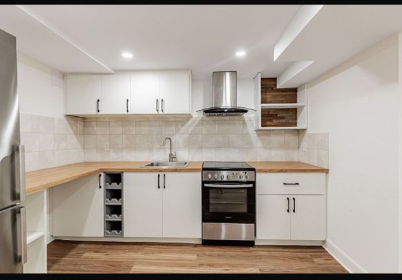 For Lease - 26 Reid Manor, Toronto, Ontario - Photo 1