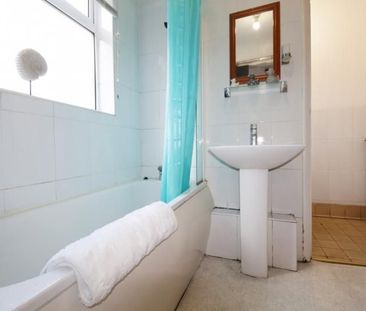 50 Pennell Street, Lincoln, Lincolnshire, LN5 7TA - Photo 2