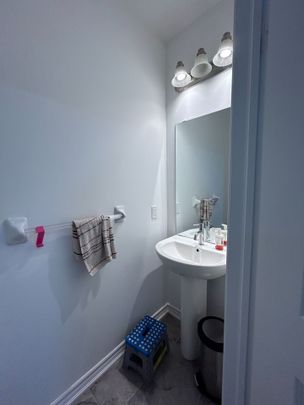 For Lease - 139 Werry Avenue, Southgate, Ontario - Photo 1