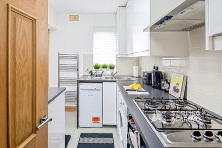 Abercorn Place, London, NW8 9YA - Photo 2