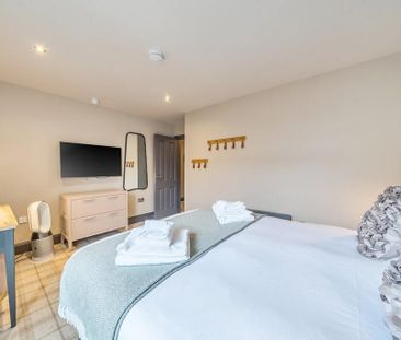 1 bedroom flat to rent - Photo 6