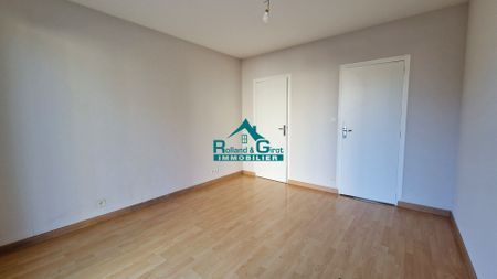 Location Maison 6 pièces 110m² - Photo 3