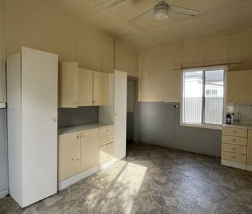 Cozy & Affordable 3-Bedroom Home in Werris Creek - Photo 4