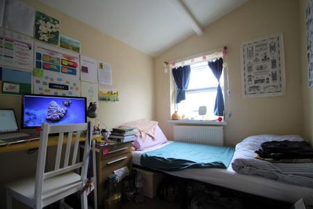 5 bedroom terraced house to rent - Photo 5