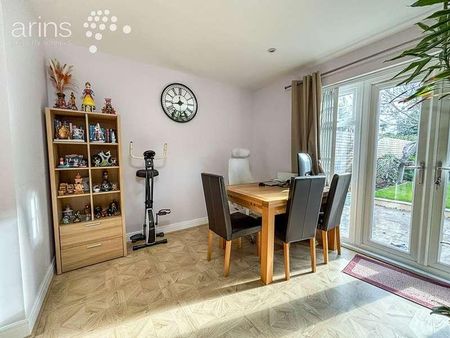 Mitford Court, Mitford Close Three Mile Cross, Reading, RG7 - Photo 3