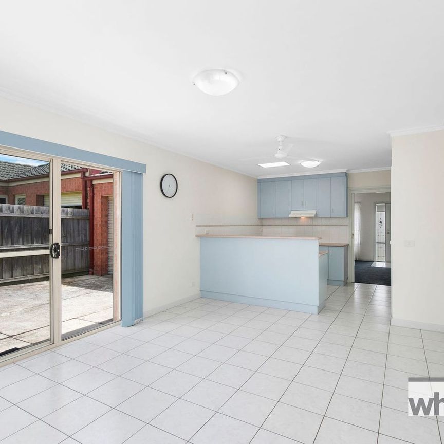 Three Bedroom Home In Ever Popular HAMLYN HEIGHTS! - Photo 1