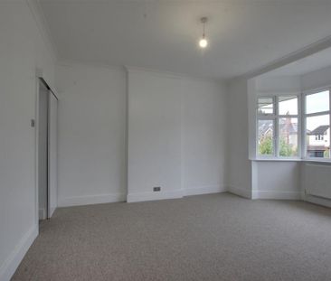 3 bedroom detached bungalow to rent - Photo 5