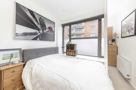 1 bedroom flat to rent - Photo 3