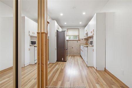 For Lease - 1229 ARNCLIFFE Place, Windsor, Ontario - Photo 3