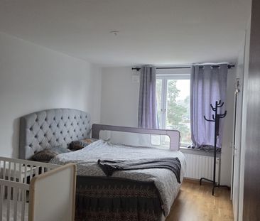 Hållsätrabacken, Skärholmen - Photo 3