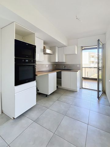 Location Appartement 3 pièces 72m² MOUGINS 06250 - Photo 5