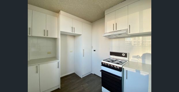 Beachfront Bliss in the Heart of St Kilda – Just in Time for Summer! | FLARE REAL ESTATE - Photo 1