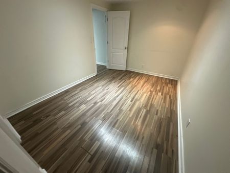 For Lease - 1865 Cricket Lane Unit# Basement, Pickering, Ontario - Photo 2