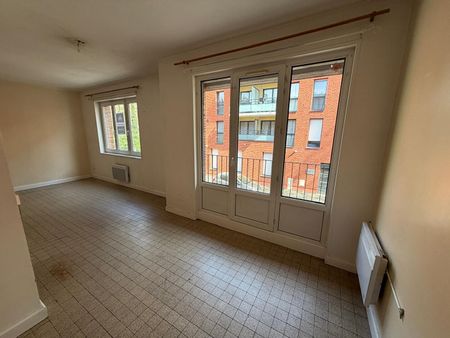 À LOUER – T4 de 85 m², Rue Maurice Ravel – LILLE-SUD réf 1547-6 - Photo 4