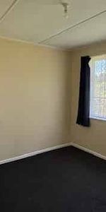 Lovely 3 Bedroom home with a good-sized section! - Photo 3