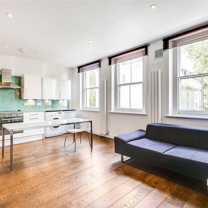 Kensington Gardens Square, Notting Hill, W2, London - Photo 1