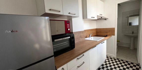 Appartement à louer 1 pièce 32m² - Photo 2