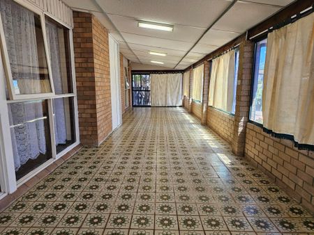 Super Clean & Fresh 4x1 **Open Wed 19th Nov 4.30pm to 4.45pm** - Photo 5