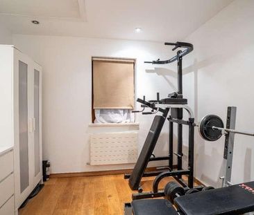 Chantry Avenue, Hartley, Longfield, Kent, DA3 - Photo 4