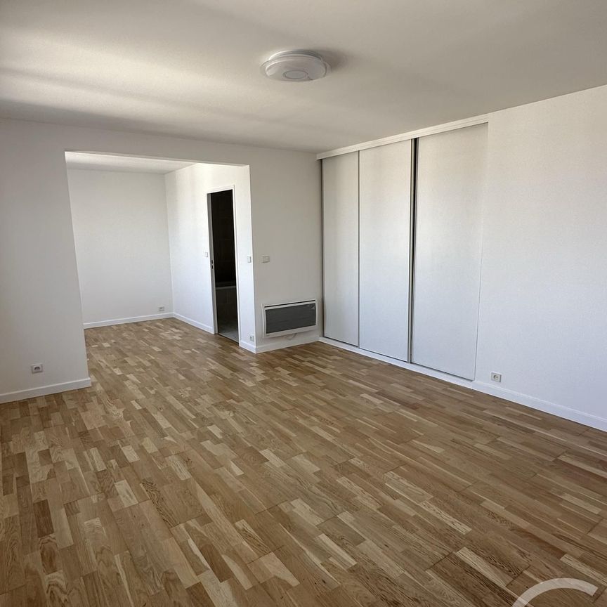 Location Appartement 2 pièces 41m² MONTIGNY LE BRETONNEUX 78180 - Photo 1