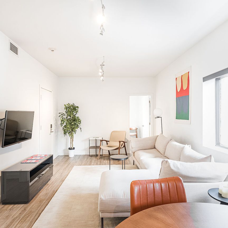 Castle Lofts - Photo 1