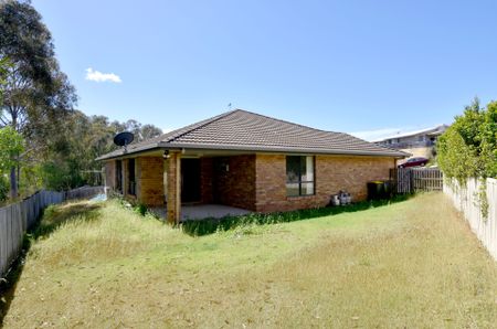 :: THIS BEAUTIFUL HOME WILL DEFINITELY NOT DISAPPOINT - Photo 5