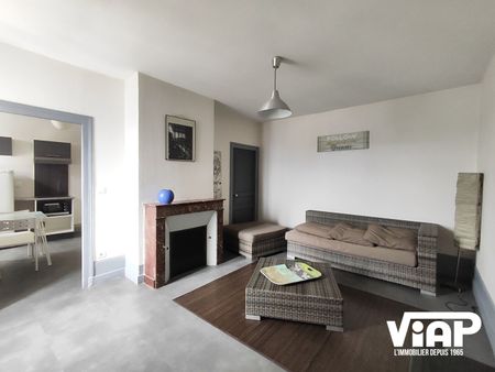 T2 MEUBLE 50m² PROCHE PLACE CHURCHILL - Photo 2