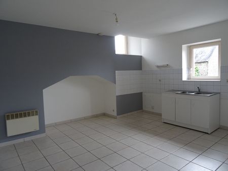 Location Appartement 2 pièces 44m² DOL DE BRETAGNE 35120 - Photo 2