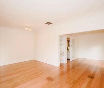 3 Bed, 1 Bath - Photo 1