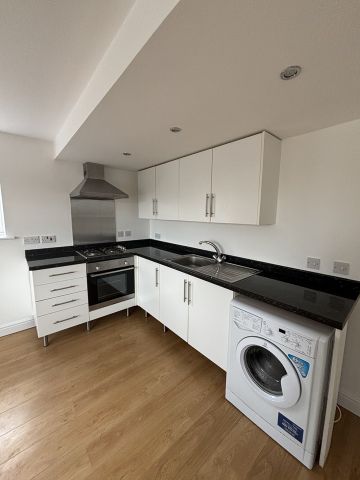2 Bed Flat, Sylvan Road, SE19 - Photo 4