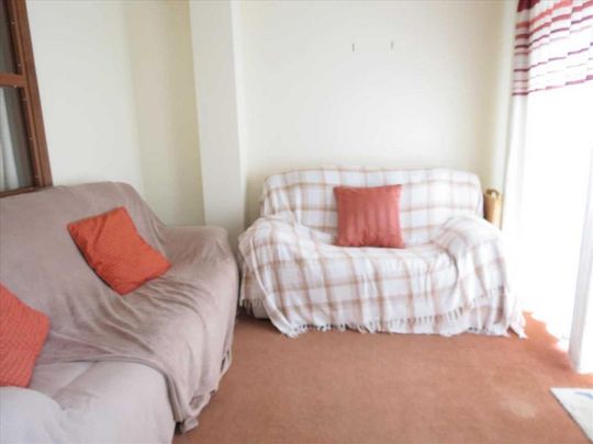 5 bedroom detached house to rent - Photo 1