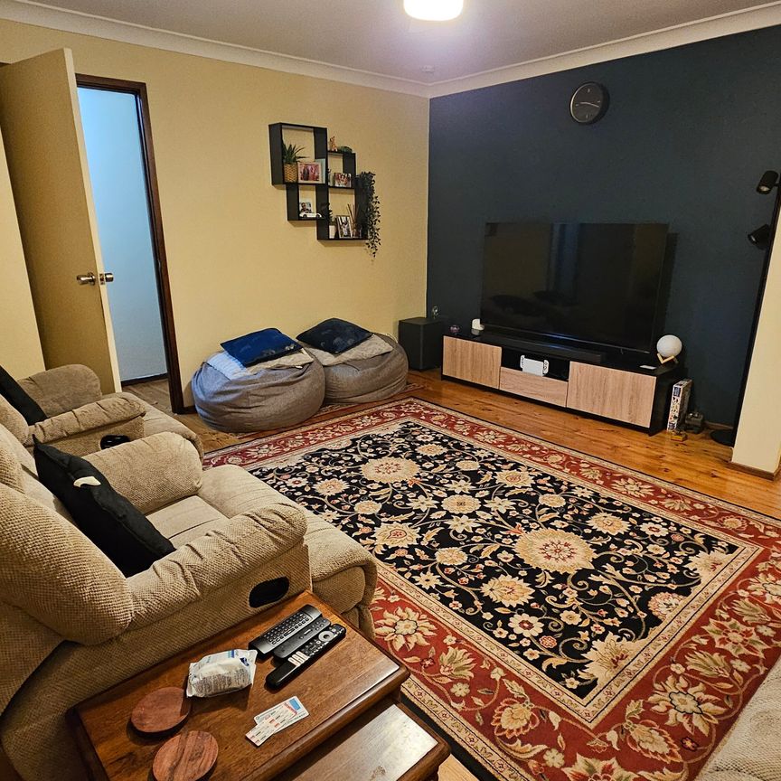 Cranebrook - Photo 1