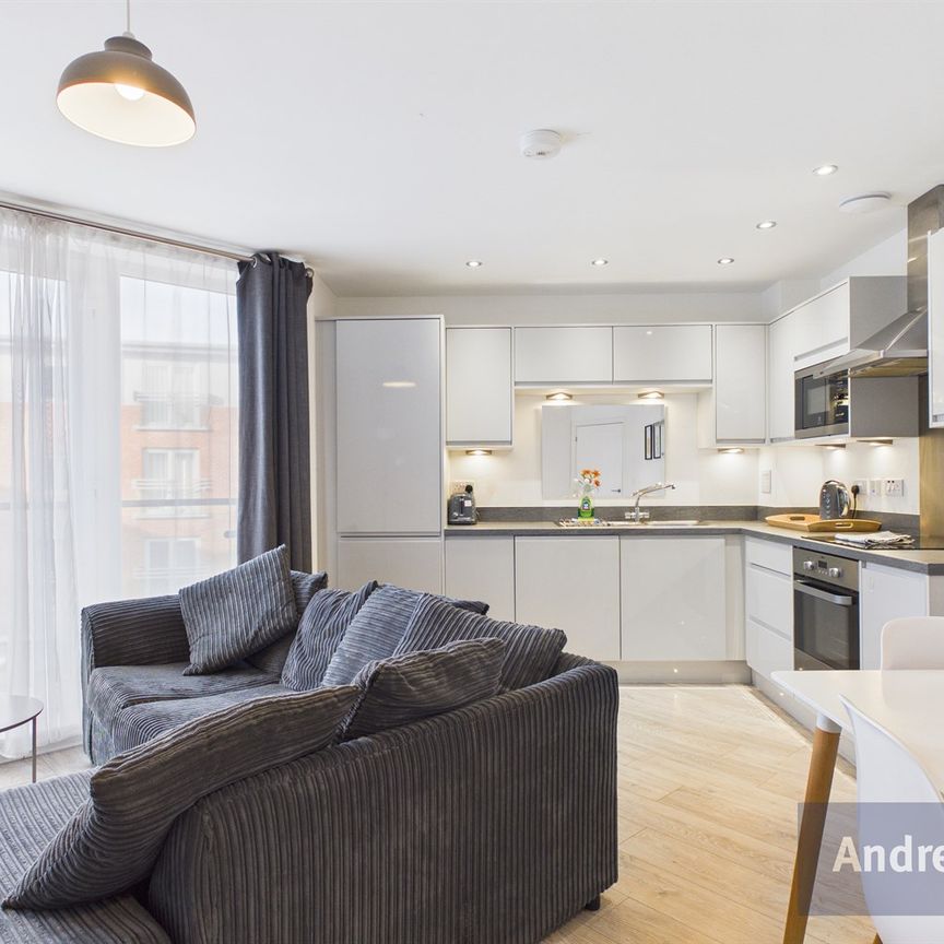 2 bed apartment to rent in Trigo House, Worsdell Drive, Gateshead, NE8 - Photo 1