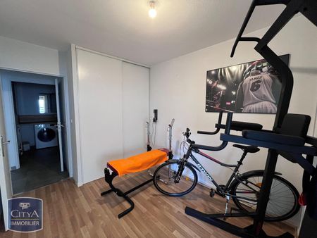 Location Appartement 3 pièces 63m² ST PIERRE DES CORPS 37700 - Photo 4