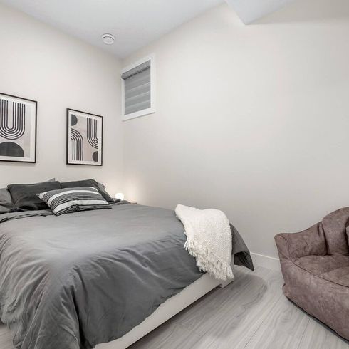 7A Street Northeast - Photo 1