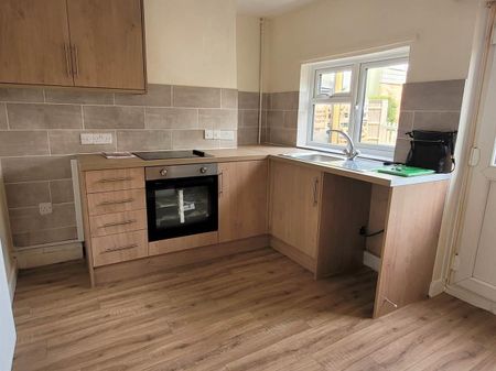 Manor Road, Rowsham - Photo 5