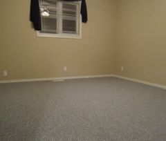 Main Floor with In-Suite Laundry in Sylvan Lake! - Photo 5