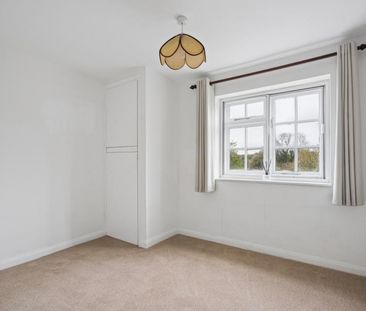 2 bedroom cottage to rent - Photo 3